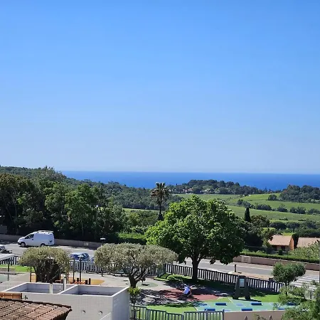 Lhorizon Blue Palms Sea View 아파트 *